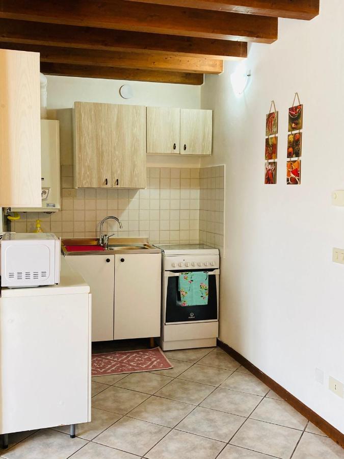 Palm Beach - Your Private And Complete Apartment In Ντεζεντσάνο ντελ Γκάρντα Εξωτερικό φωτογραφία