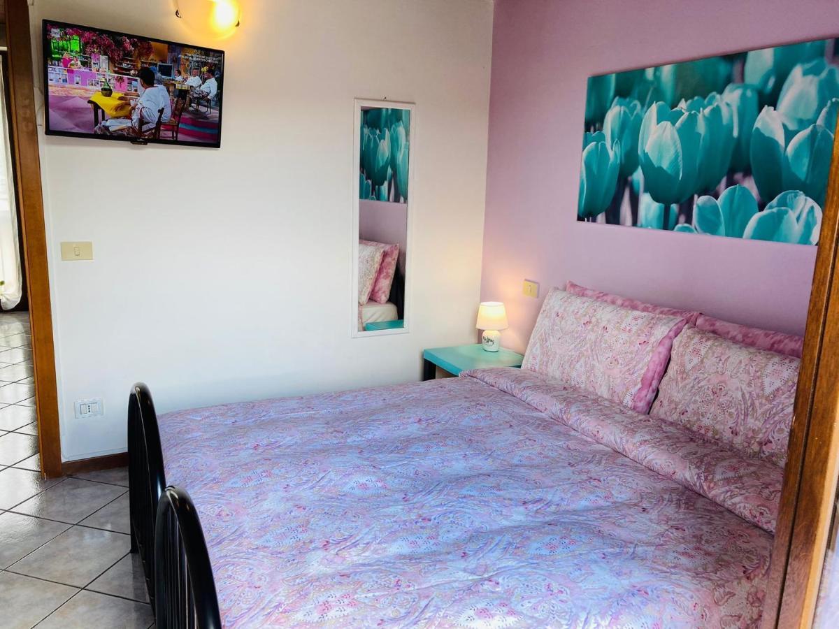 Palm Beach - Your Private And Complete Apartment In Ντεζεντσάνο ντελ Γκάρντα Εξωτερικό φωτογραφία
