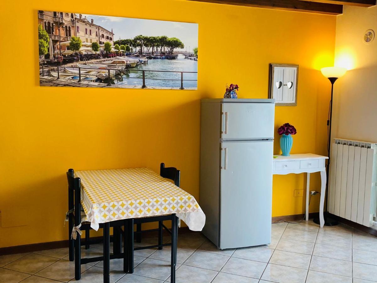 Palm Beach - Your Private And Complete Apartment In Ντεζεντσάνο ντελ Γκάρντα Εξωτερικό φωτογραφία