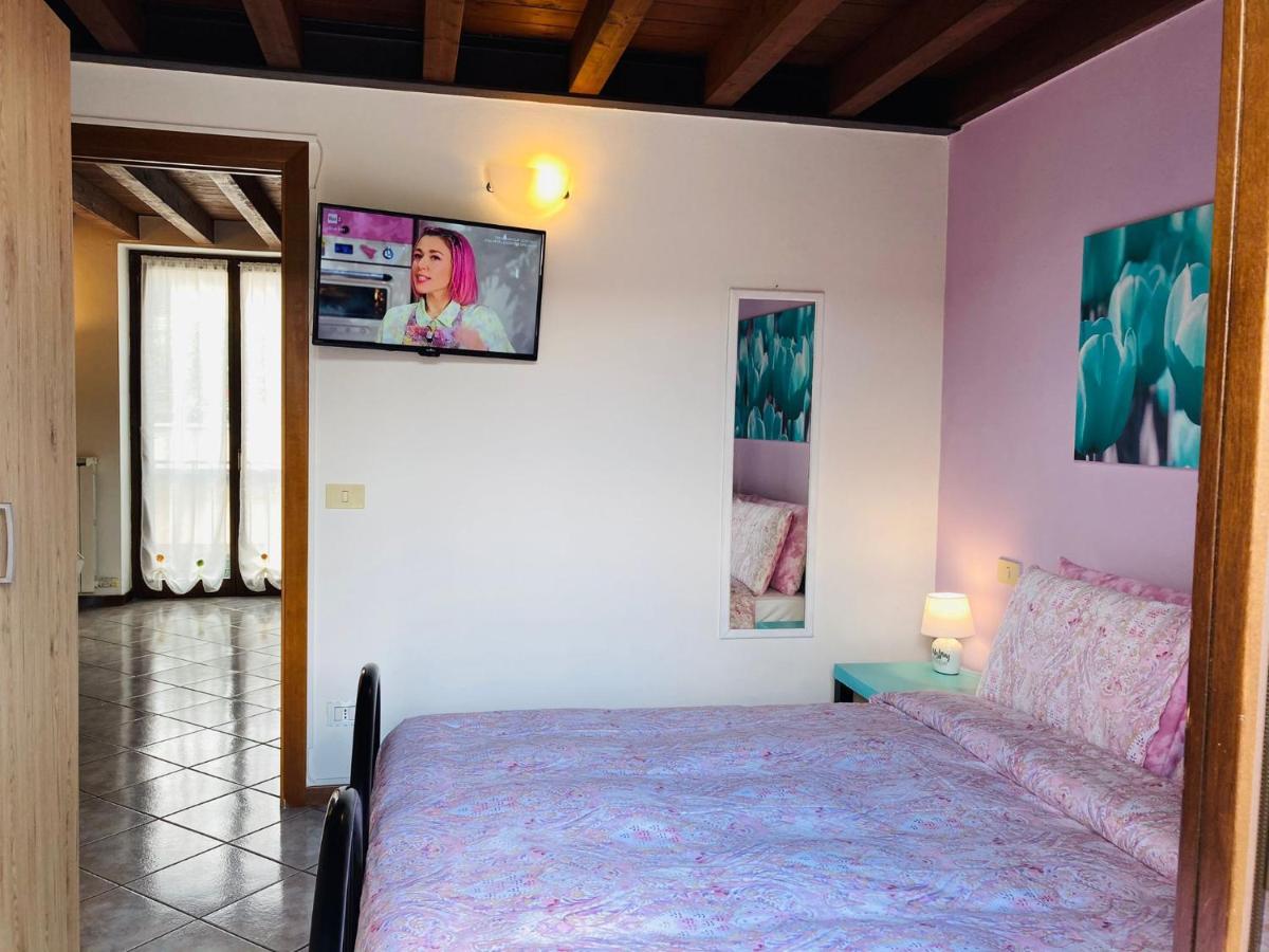 Palm Beach - Your Private And Complete Apartment In Ντεζεντσάνο ντελ Γκάρντα Εξωτερικό φωτογραφία